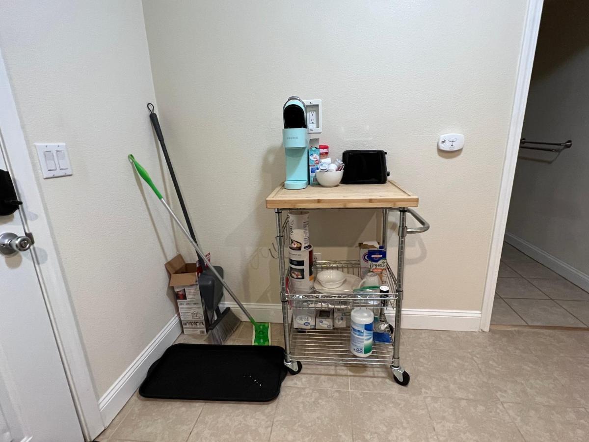 Near Airport Guest Suite Anchorage Bagian luar foto