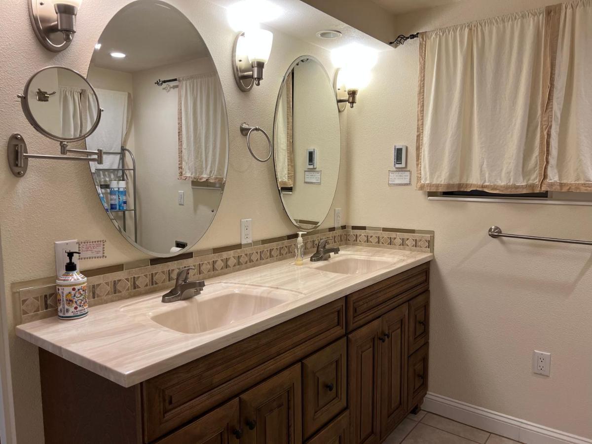 Near Airport Guest Suite Anchorage Bagian luar foto